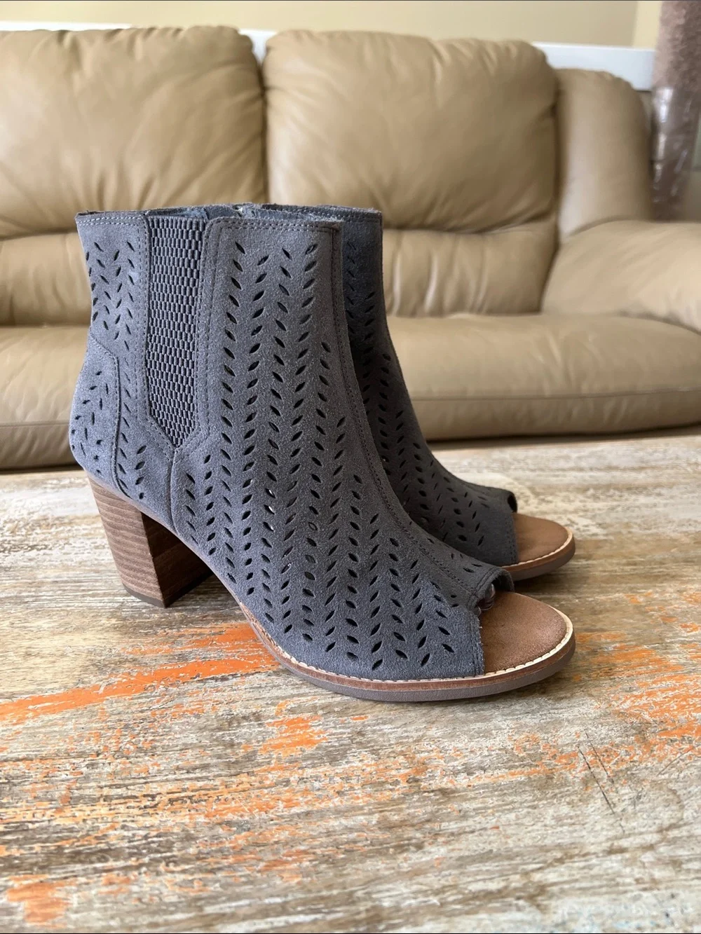 TOMS FORGED IRON SUEDE MAJORCA PEEP TOE BOOTIES GREY PERFORATED LEAF Size 9